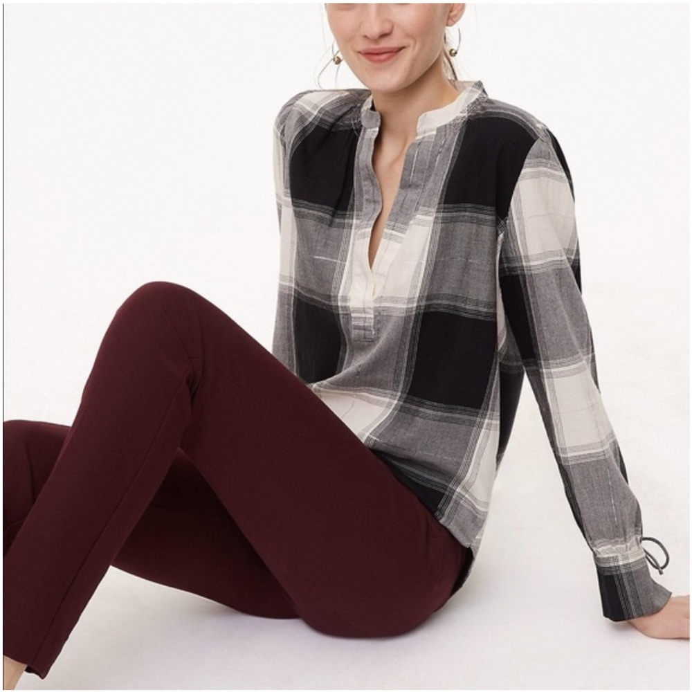 🖤 LOFT Plaid Tie Cuff Shirt with Metallic Detail - Size Large 🖤